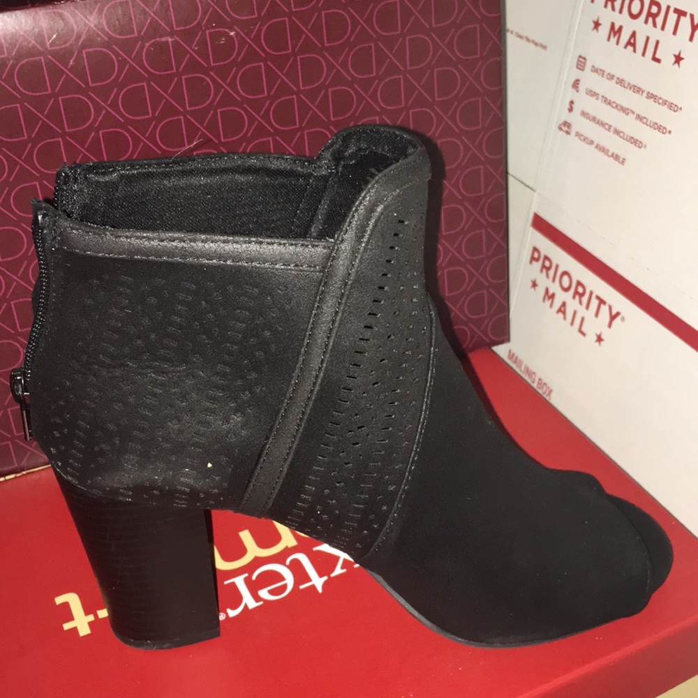 🌹Gorgeous NWT comfortable black beauty boots - Picture 3 of 5